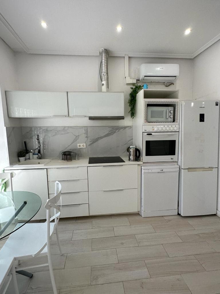 Las Casitas De La Playa Apartment บาเลนเซีย ภายนอก รูปภาพ